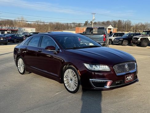 Used 2017 Lincoln MKZ Reserve w/ Climate Package image 17