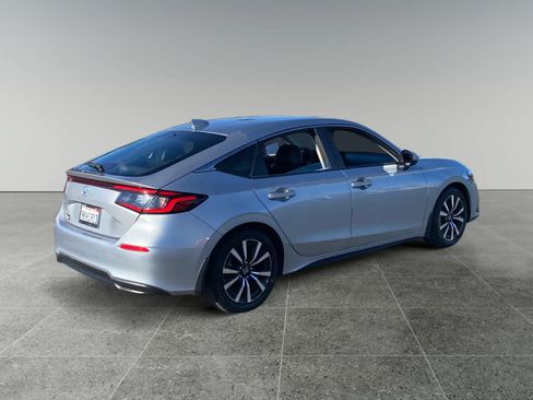 Used 2024 Honda Civic EX-L image 5