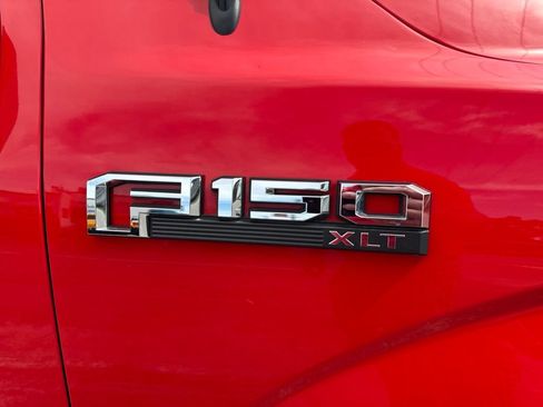 Used 2019 Ford F150 XLT w/ Equipment Group 302A Luxury AWD/4WD image 40