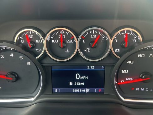 Used 2020 Chevrolet Silverado 1500 LT Trail Boss AWD/4WD image 32