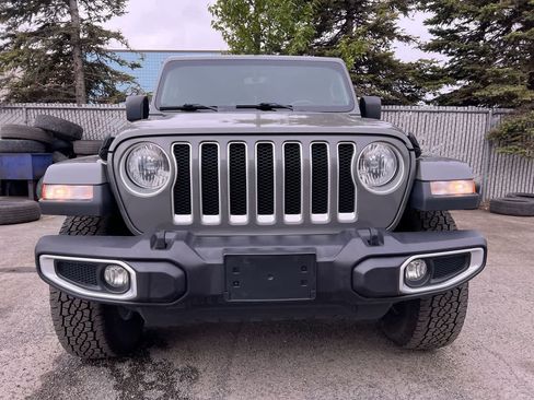 Used 2020 Jeep Wrangler Unlimited Sahara w/ Uconnect 4C Nav & Sound Group AWD/4WD image 29