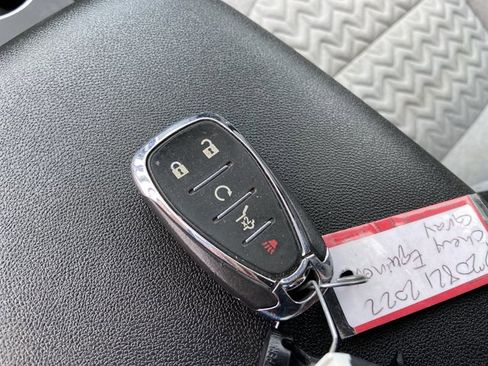 Used 2022 Chevrolet Equinox LT w/ Driver Convenience Package image 43