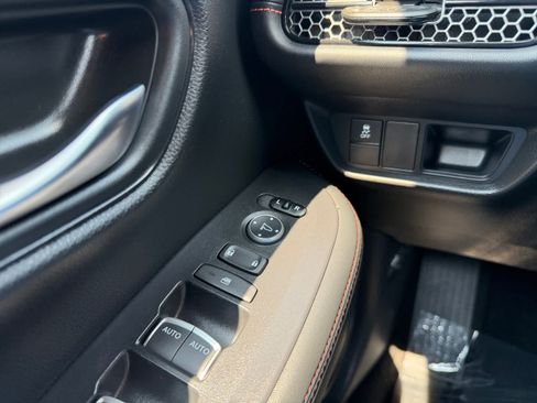 Used 2024 Honda HR-V Sport image 23