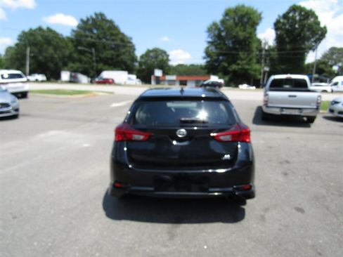 Used 2016 Scion iM FWD image 6