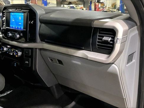 Used 2022 Ford F150 XLT w/ Equipment Group 301A Mid image 13