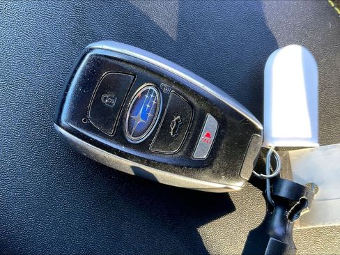 Used 2023 Subaru Ascent Onyx Edition image 7