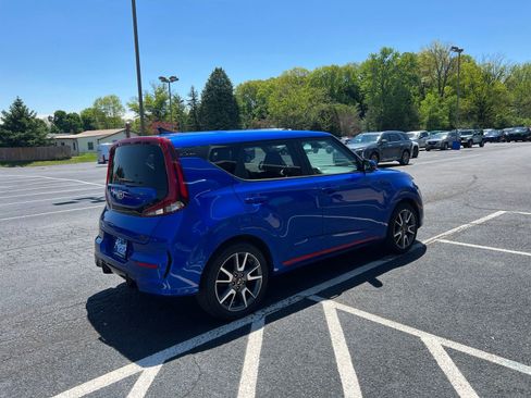 Used 2021 Kia Soul GT-Line FWD image 5