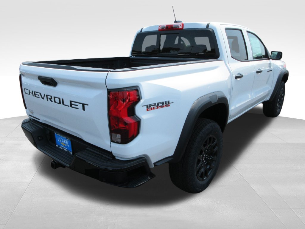 New 2026 Chevrolet Colorado Trail Boss AWD/4WD image 5