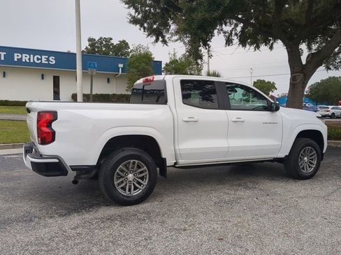 Used 2024 Chevrolet Colorado LT w/ LT Convenience Package image 4
