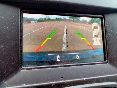 Used 2018 Ford Fusion SE image 13