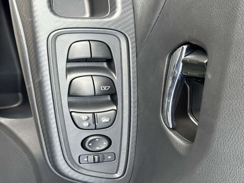 New 2025 Nissan Versa SV w/ Trunk Package image 16