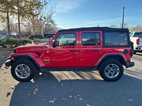 Used 2021 Jeep Wrangler Unlimited Sahara image 5