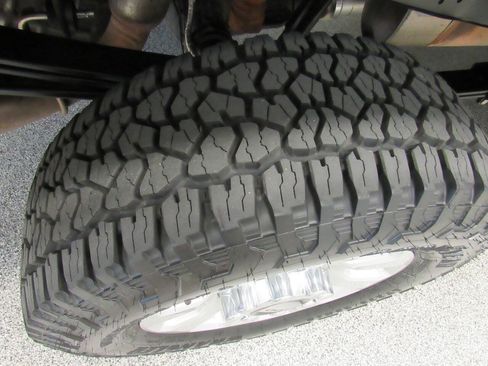 Used 2023 Ford F250 XLT AWD/4WD image 25