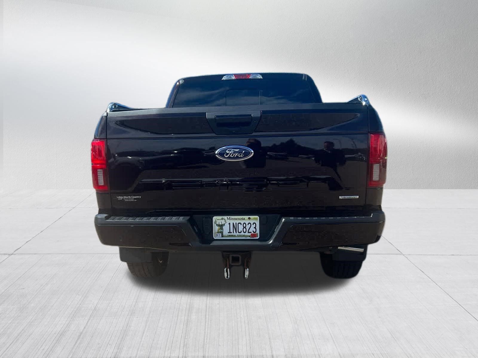 Used 2018 Ford F150 XLT w/ Equipment Group 302A Luxury AWD/4WD image 6