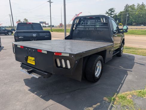 Used 2017 Ford F350 XLT w/ Snow Plow Prep Package AWD/4WD image 8