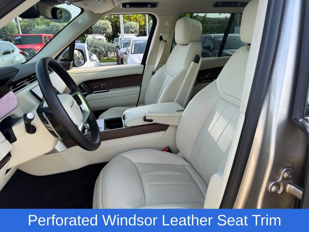 Used 2024 Land Rover Range Rover SE AWD/4WD image 10