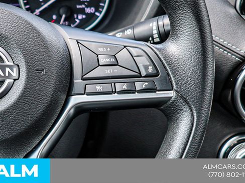 Used 2024 Nissan Sentra SV FWD image 27