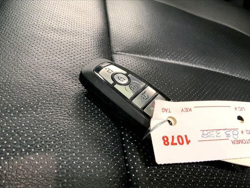 Used 2020 Ford Expedition XLT w/ Equipment Group 202A image 19