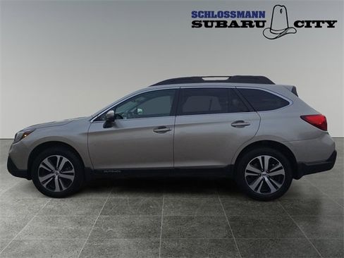 Used 2018 Subaru Outback 2.5i Limited image 6