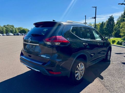 Used 2020 Nissan Rogue S w/ Special Edition Package AWD/4WD image 4