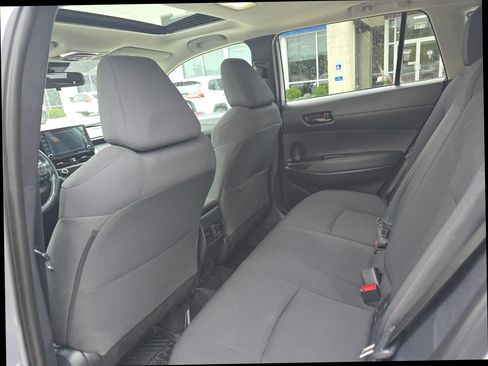 Used 2022 Toyota Corolla Cross LE AWD/4WD image 13