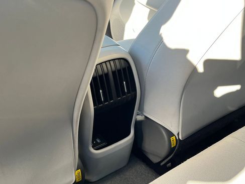 Used 2025 Hyundai Kona SEL image 23