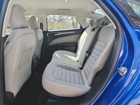 Used 2018 Ford Fusion S image 38