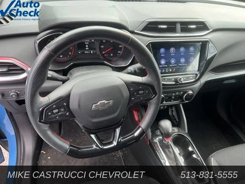 Used 2023 Chevrolet TrailBlazer RS w/ Convenience Package FWD image 7