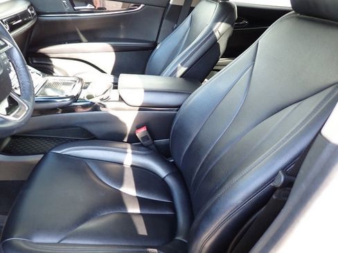 Certified 2023 Lincoln Nautilus AWD w/ Premium Package image 15