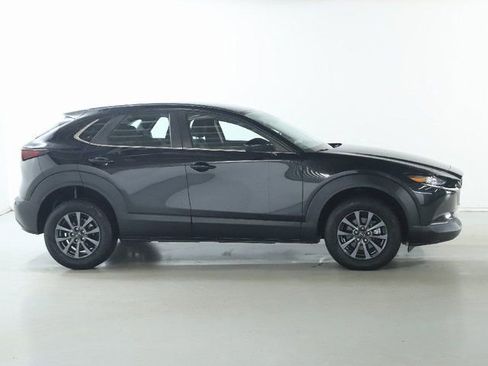 Used 2020 MAZDA CX-30 FWD image 11
