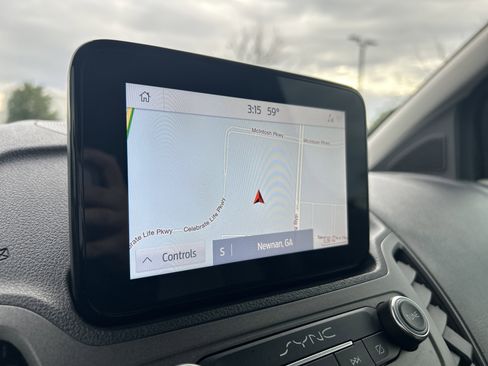 Used 2019 Ford Transit Connect XLT image 12