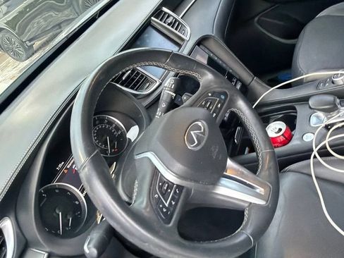 Used 2022 INFINITI QX50 Luxe w/ Appearance Package FWD image 5