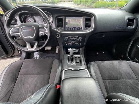 Used 2017 Dodge Charger R/T Scat Pack w/ Technology Group image 22