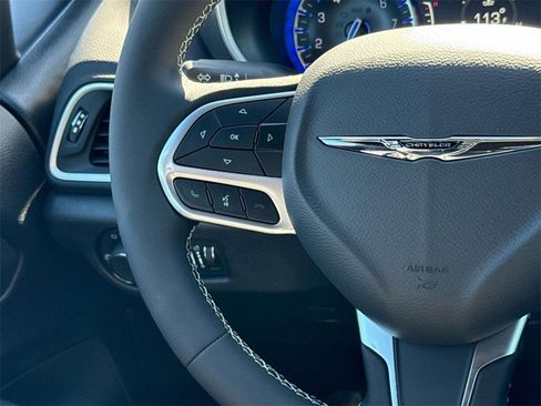 New 2026 Chrysler Voyager LX image 12