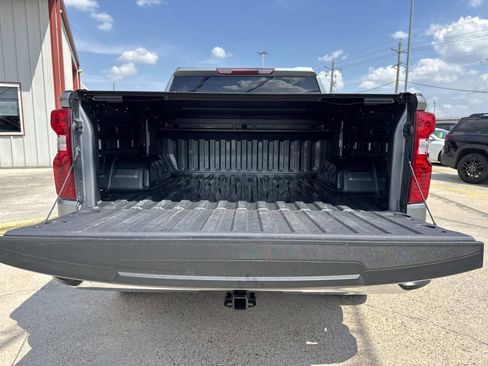 Used 2022 Chevrolet Silverado 1500 LT w/ Safety Package image 8