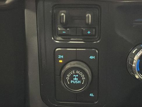 Used 2025 Ford F150 XLT w/ Equipment Group 302A MID AWD/4WD image 30