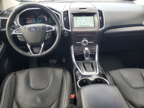 Used 2018 Ford Edge Titanium w/ Equipment Group 302A AWD/4WD image 26