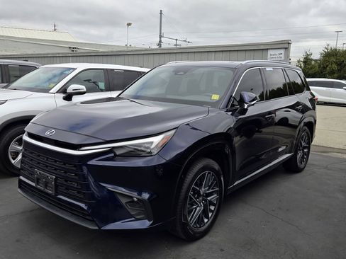 Used 2024 Lexus TX 350 AWD w/ Technology Package image 3