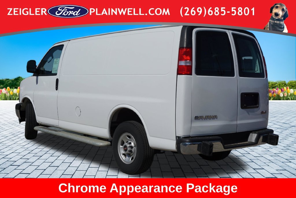 Used 2024 GMC Savana 2500 w/ Driver Convenience Package RWD image 3