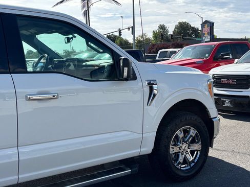 Used 2022 Ford F150 XLT w/ Equipment Group 302A High AWD/4WD image 4