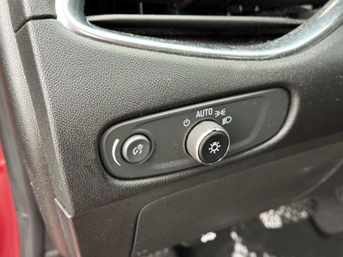 Used 2019 Chevrolet Malibu LT w/ Driver Confidence Package image 18