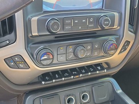 Used 2017 GMC Sierra 3500 Denali w/ Duramax Plus Package AWD/4WD image 15