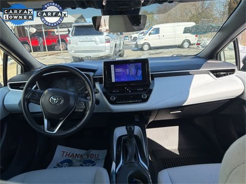 Used 2024 Toyota Corolla SE w/ SE Package image 21