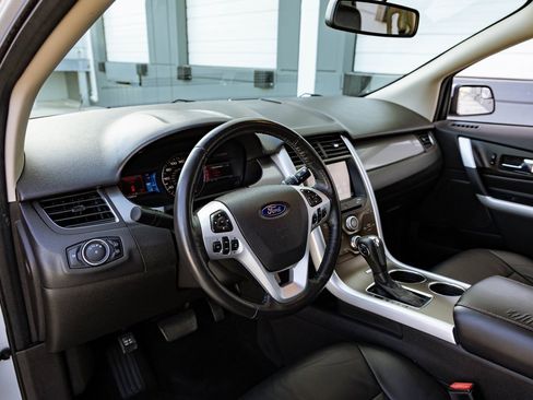Used 2011 Ford Edge SEL w/ 202A Rapid Spec Order Code image 16
