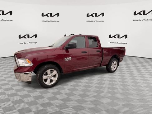 Used 2024 RAM 1500 Classic SLT image 4