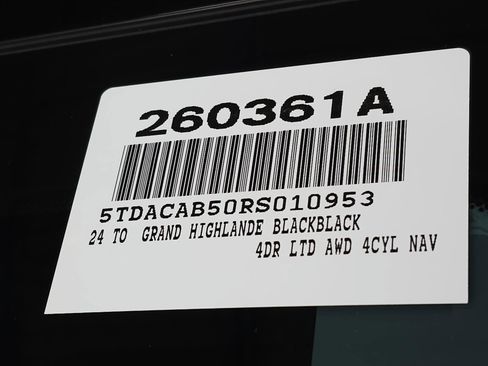 Used 2024 Toyota Grand Highlander Limited image 38