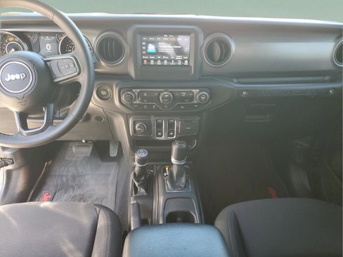 Used 2023 Jeep Wrangler Sport AWD/4WD image 8