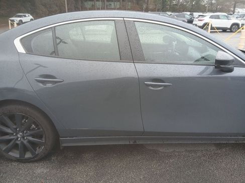 Used 2025 MAZDA MAZDA3 s image 8