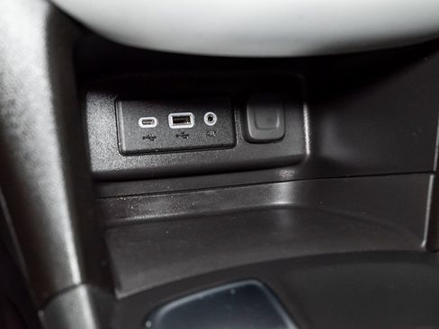 Used 2022 Chevrolet Equinox LS w/ LS Convenience Package FWD image 18