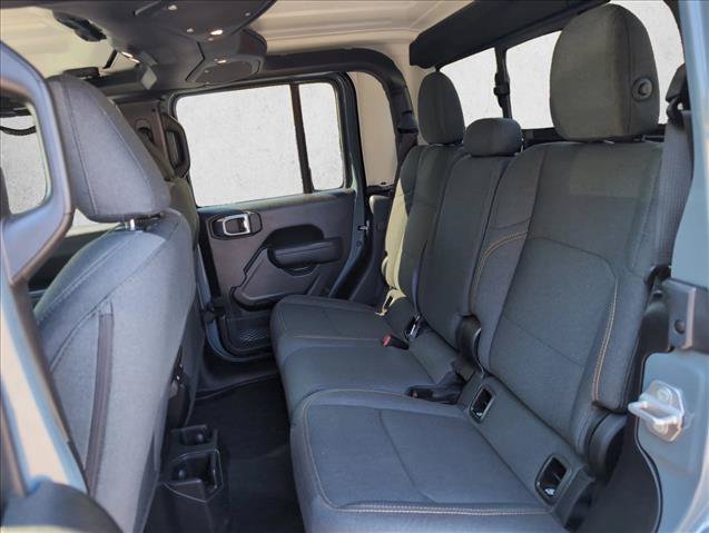 Used 2025 Jeep Gladiator Sport AWD/4WD image 27